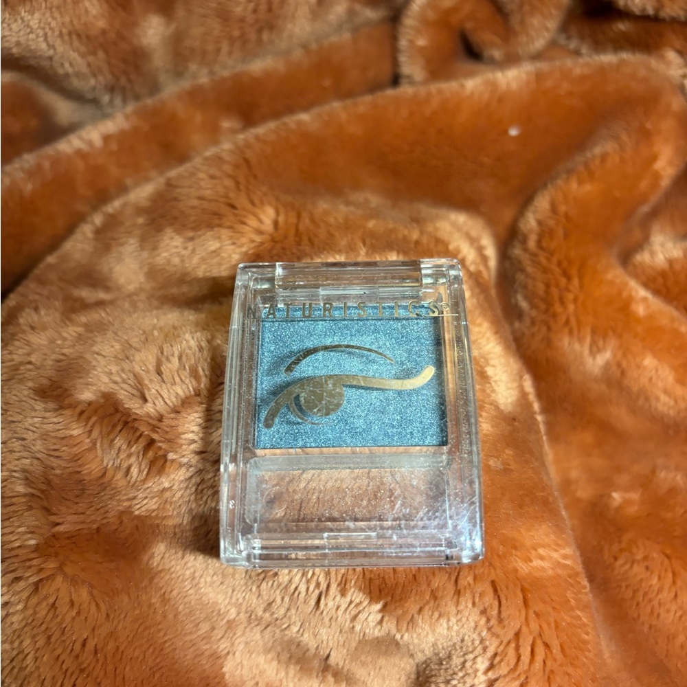 Naturistics Chrome Eyeshadow